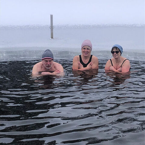 Eisbaden mit den Eisperlen: Erlebnis-Sonntag in Hasselfelde