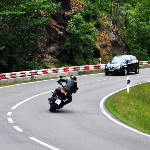 Riskantes Motorrad fahren im Oberharz und Neues zum Fritz-Heckert-Heim in Gernrode