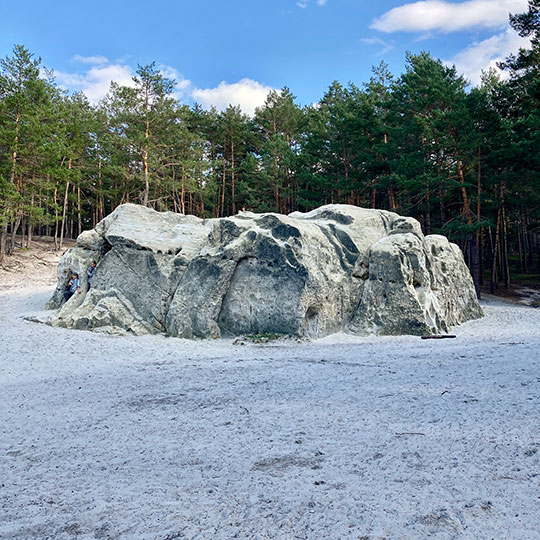 52 sandsteinhoehlen felsen