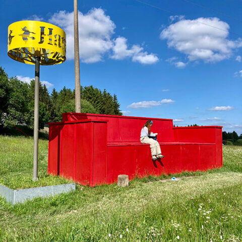 Auf dem roten Sofa und bei Boxweltmeister Max Schmeling in Benneckenstein