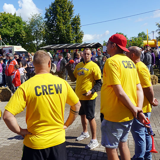 153 Seifenkiste crew