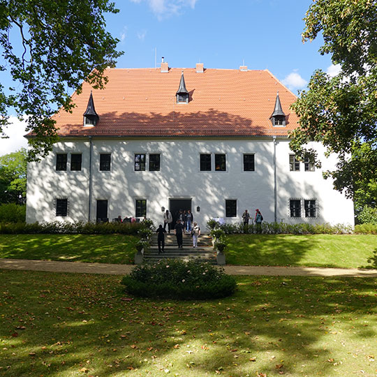 157 denkmal hinterseite