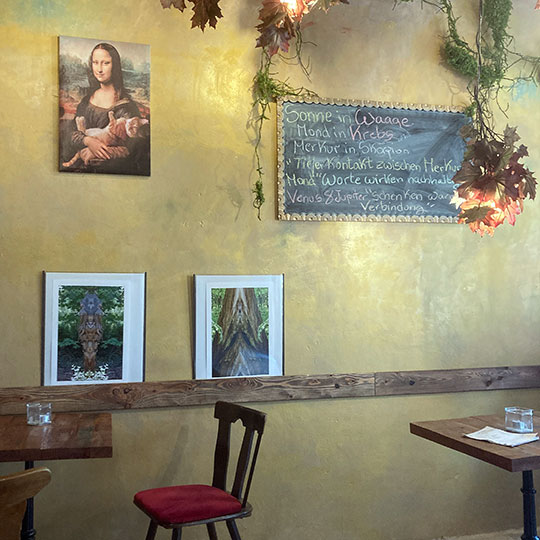 162 Cafe Alchemie innen
