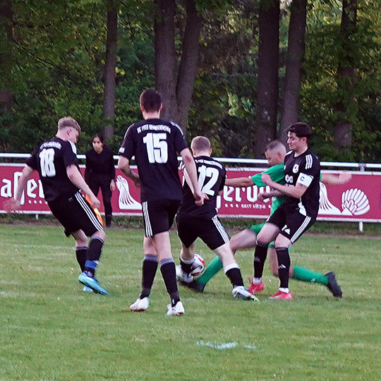 192 Derby kampf