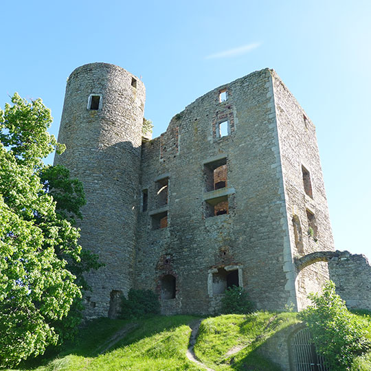 Konradsburg und Burgruine Arnstein – das Mittelalter im östlichen Harz