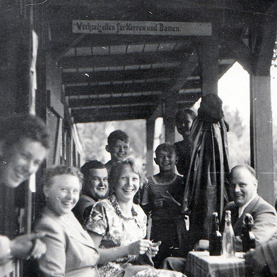 199 Waldseebad sw Feier1954