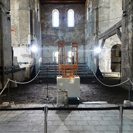 203 Cage kirche