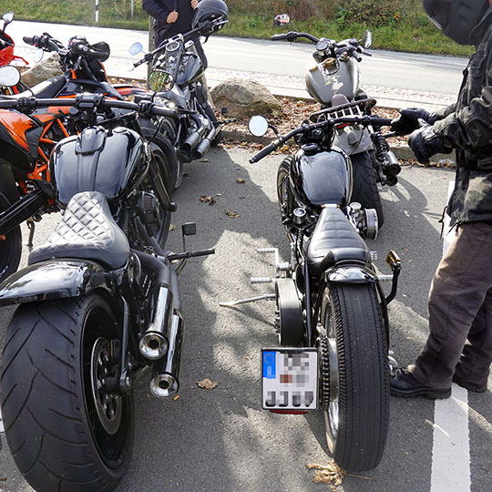 213 Bikertreff harleys